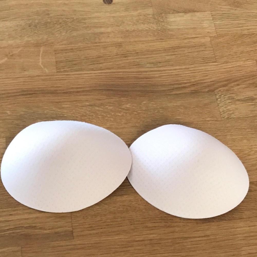 Lululemon  Tank Pads
